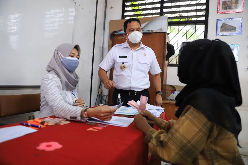 Pemkot Tangerang Distribusikan Bantuan Sosial Ke 9 944 KK