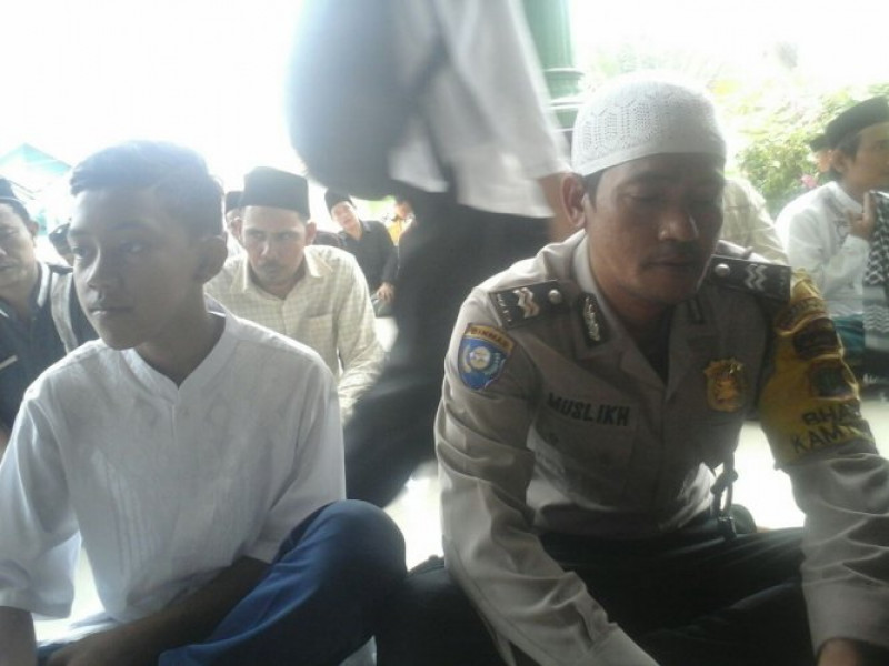 IMG-bhabinkamtibmas-polsek-sepatan-ingatkan-warga-agar-waspada-terhadap-pelaku-kejahatan