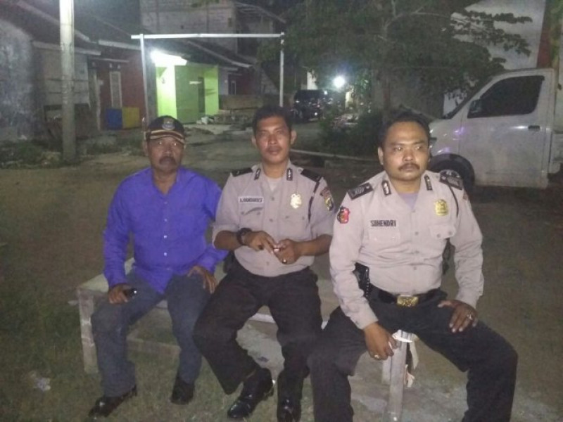 IMG-patroli-1102-polsek-sepatan-mobile-wilayah-antisipasi-kejahatan-dimalam-hari