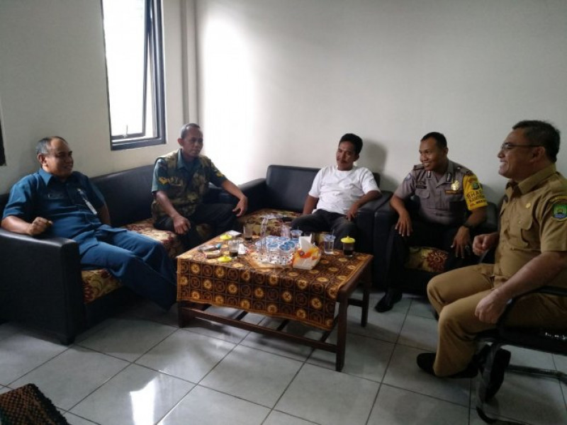 IMG-binmas-mekarsari-rembug-bersama-3-pilar-antisipasi-terjadi-banjir-akibat-musim-penghujan