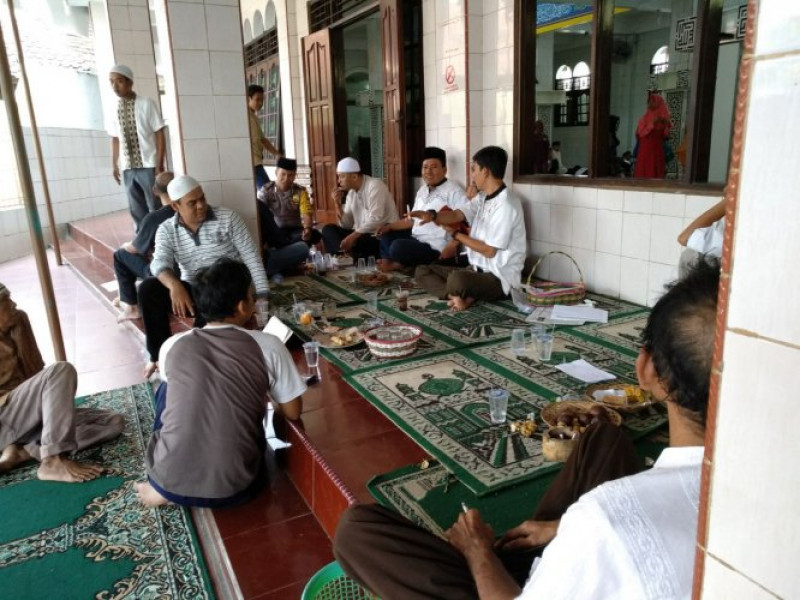 IMG-binmas-kelurahan-mekarsari-jaga-keharmonisan-lewat-cinta-masjid