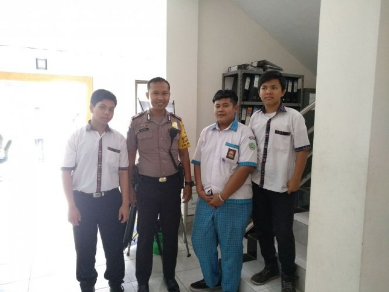 IMG-binmas-polsek-neglasari-gencar-laksanakan-program-kapolrestro-tangerang-kota