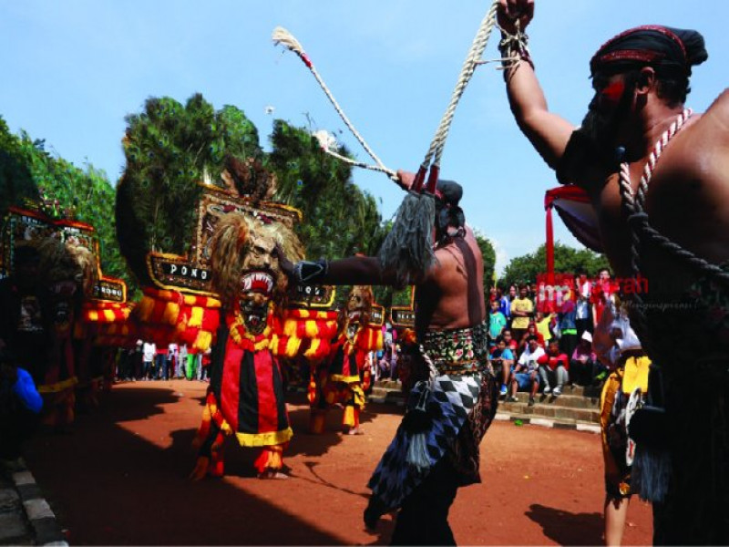 IMG-karnaval-budaya-kota-tangerang