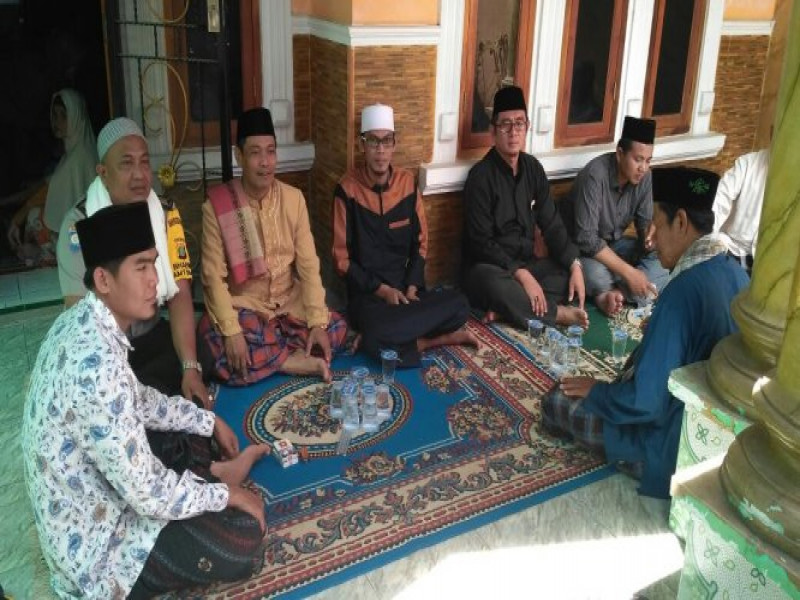 IMG-maulid-nabi-muhammad-saw-dihadiri-bhabinkamtibmas-ds-babakan-asem-bripka-lukman