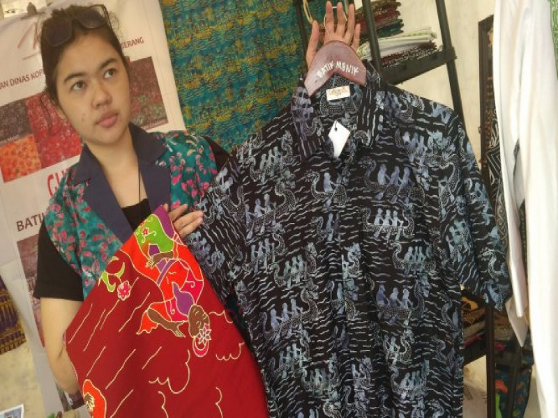 IMG-geliat-bisnis-batik-khas-kota-tangerang