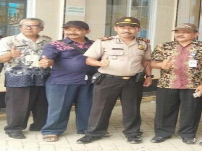 IMG-wakapolsek-neglasari-sambangi-tokoh-masyarakat-kelurahan-kedaung-baru