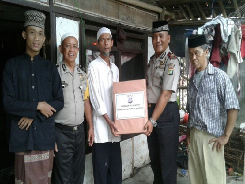 IMG-polsantren-waka-polsek-teluknaga-dimajlis-taklim-raudhatul-jannah-jalin-silaturrahmi-pererat-kekeluargaan