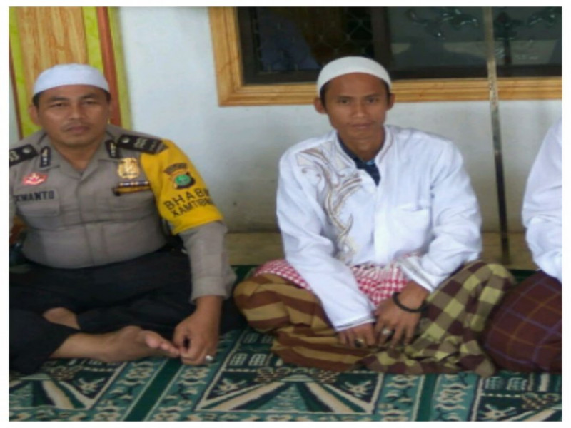 IMG-kegiatan-polsantren-binmas-aiptu-exwanto-telah-laksanakan-sambang-dialogis-kepada-tokoh-agama