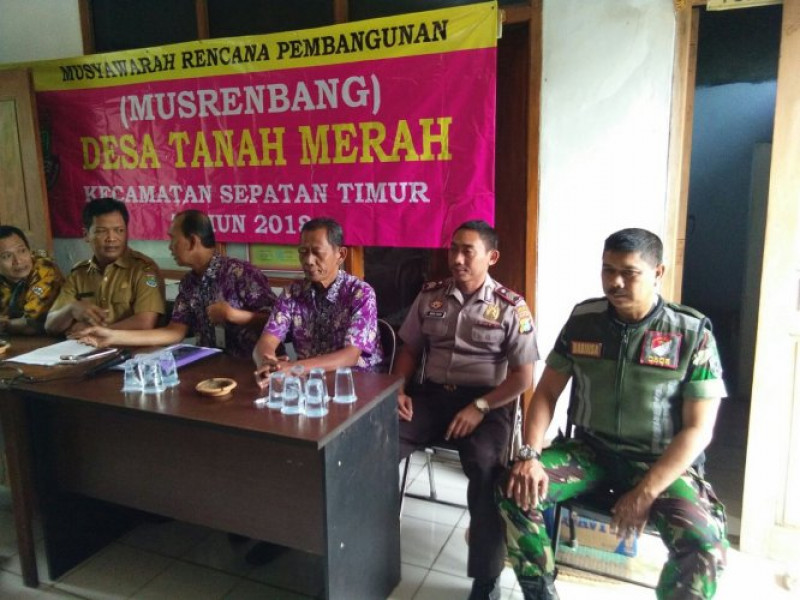 IMG-bhabinkamtibmas-polsek-sepatan-brigadir-indra-syam-menghadiri-acara-rapat-musrembang-desa-tanah-merah