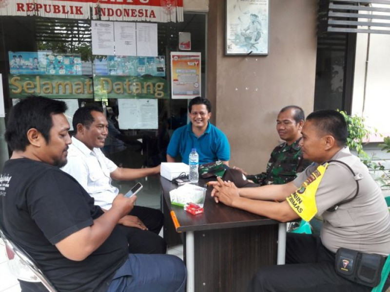 IMG-kegiatan-sambang-dialogis-brigadir-joni-bhabinkamtibmas-dengan-tokoh-masyarakat