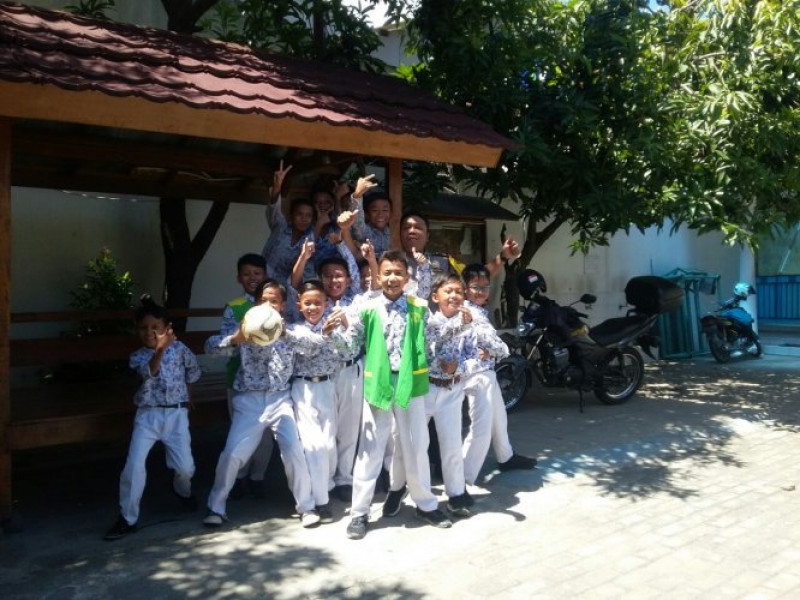 IMG-sambang-dialogis-kepada-murid-sekolah-sdn-kebon-besar-2-batu-ceper