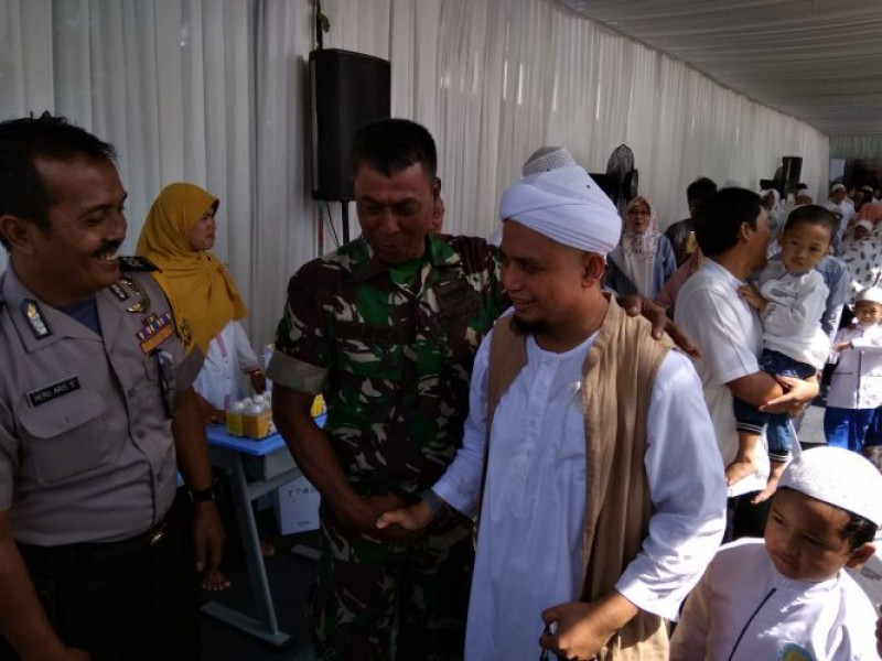 IMG-menambah-keimanan-bhabinkamtibmas-polsek-cipondoh-ikuti-dzikir-akbar