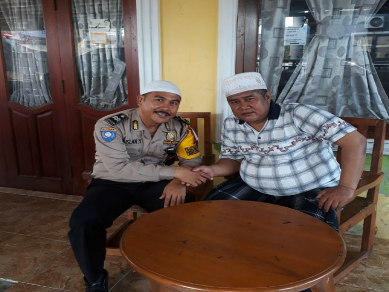 IMG-aiptu-ruslan-bhabinkamtibmas-tanjung-pasir-silaturahmi-dengan-tokoh-agama-aplikasi-giat-polsantren