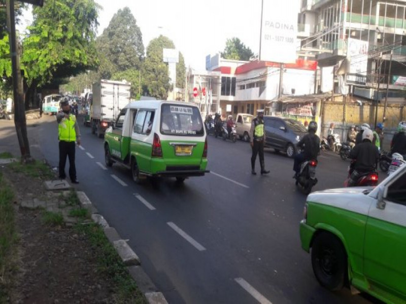 IMG-senin-pagi-jalani-rutinnitas-gatur-lalin-di-wilayah-batu-ceper