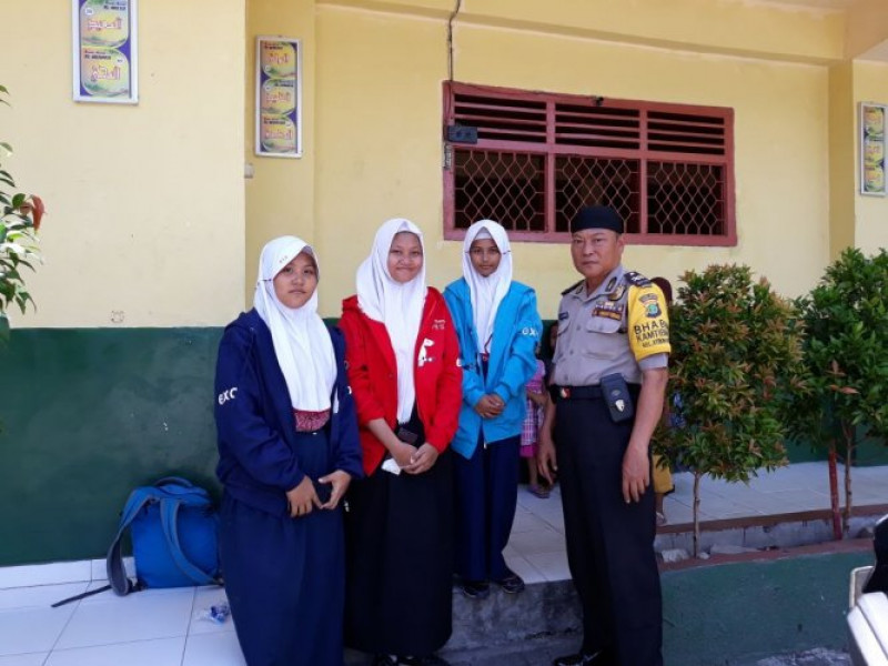 IMG-pengamanan-dan-monitoring-kegiatan-ujian-unbk-hari-ke-2-di-sekolah-smk-yayasan-islam-al-ayaniah