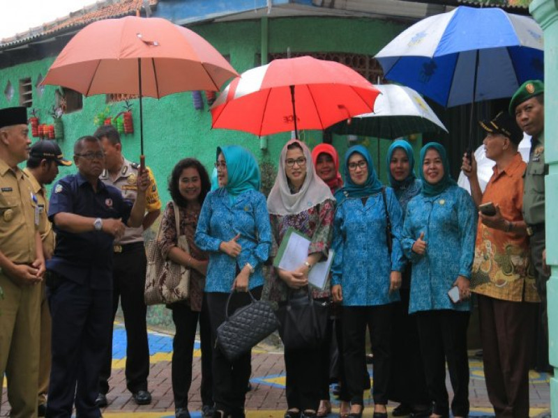 IMG-retno-gobel-apresiasi-semangat-kader-pkk-kota-tangerang-dalam-lomba-lbs