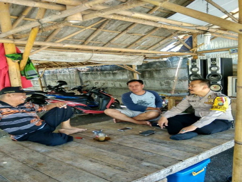 IMG-himbau-warga-untuk-anti-hoax-aiptu-ruslan-bhabinkamtibmas-ds-tanjung-pasir