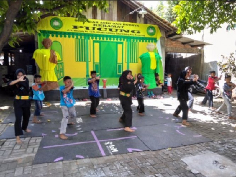 IMG-sanggar-keramat-pucung-lestarikan-budaya-betawi-kepada-anak-anak