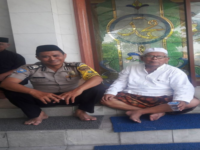 IMG-bhabinkamtibmas-brigadir-joni-laksanakan-samabang-dialogis-dengan-tokoh-agama