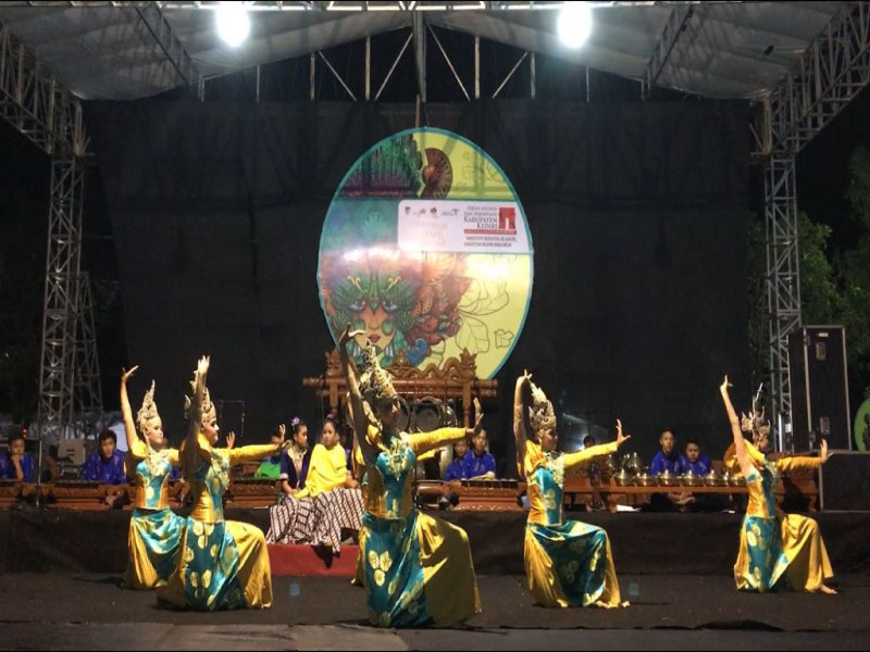 IMG-eschoda-management-wakili-kota-tangerang-di-ajang-pekan-budaya-dan-pariwisata-kabupaten-kediri-2018