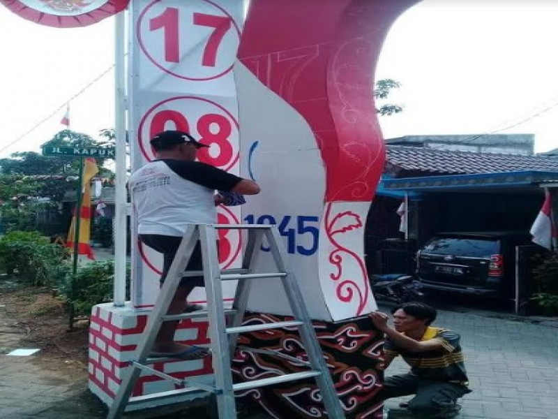 IMG-kelurahan-gandasari-ikuti-lomba-gapura-merah-putih