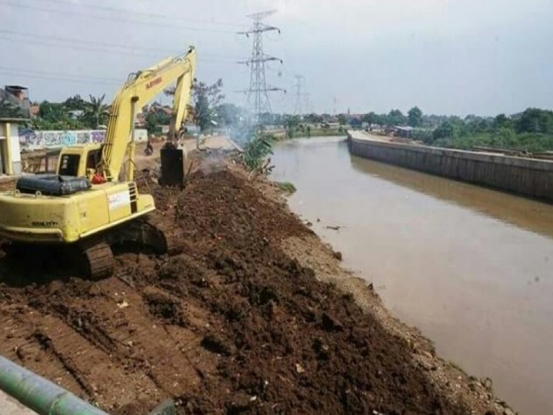 IMG-untuk-pemeliharaan-jalan-pupr-miliki-762-personil-hingga-excavator-spider