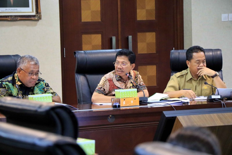 IMG--hadiri-rapat-koordinasi-pemkot-bahas-pembangunan-toll-jorr-2-di-kota-tangerang