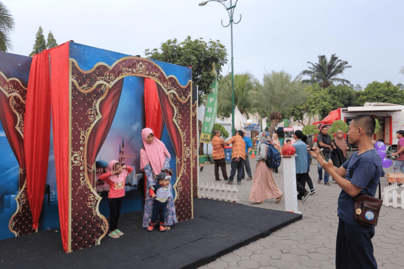 IMG-festival-al-a-zhom-manjakan-pengunjung-dengan-photo-booth