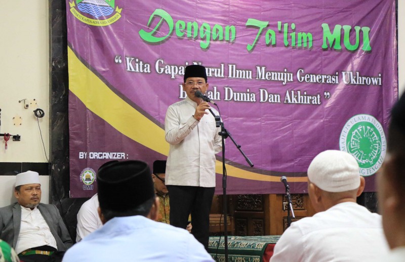 IMG-sachrudin-sosialisasikan-ulptq-disetiap-kelurahan