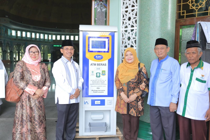 IMG-bantu-masyarakat-kurang-mampu-pemkot-luncurkan-atm-beras