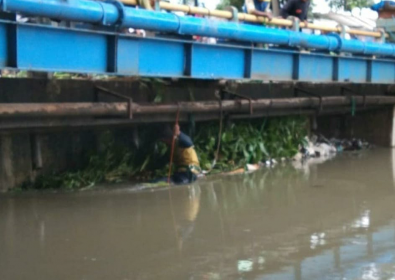 IMG-pemkot-usulkan-normalisasi-sungai-cirarab-ke-bbws-ciliwung-cisadane