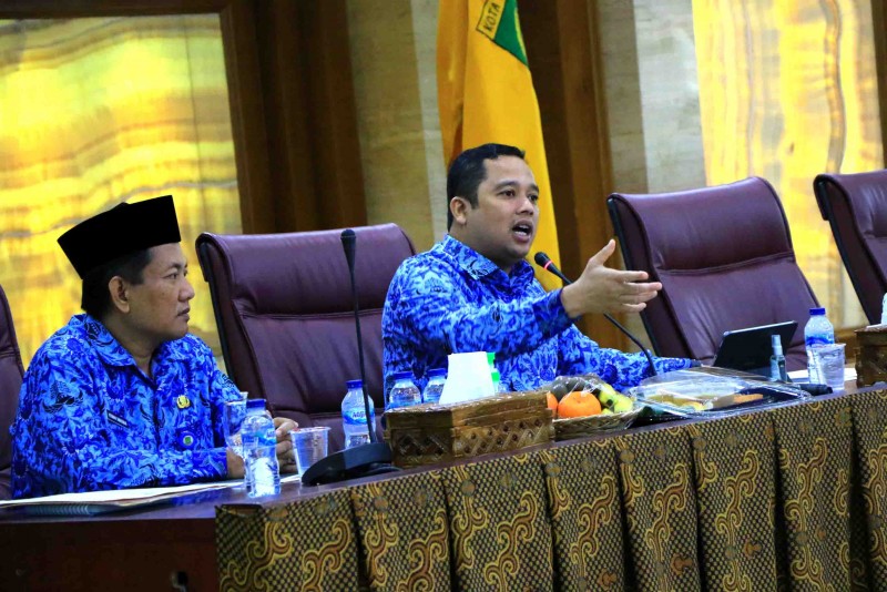 IMG-putus-penyebaran-corona-pemkot-izinkan-sebagian-pegawainya-kerja-dari-rumah