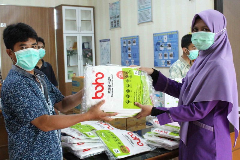 IMG-pemkot-distribusikan-alat-pelindung-diri-ke-seluruh-rumah-sakit-di-kota-tangerang