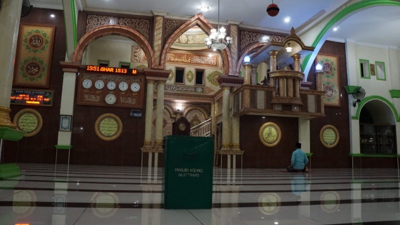 IMG-masjid-di-kota-tangerang-ikuti-anjuran-pemerintah