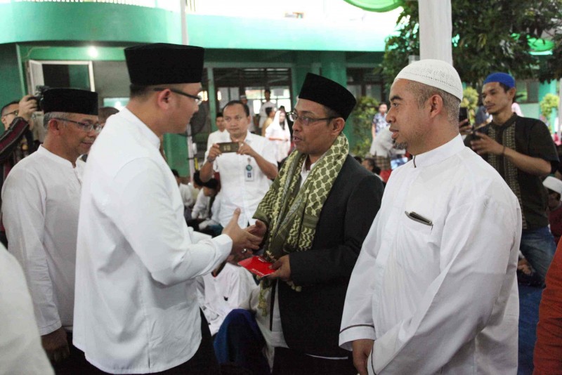 IMG-gelar-safari-ramadhan-wagub-kunjungi-pondok-pesantren-di-kota-tangerang