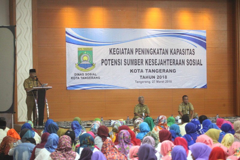 IMG-pjs-minta-pekerja-sosial-atasi-pmks-bersama-pemkot-tangerang