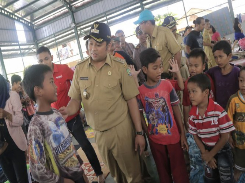 IMG-beberapa-titik-tergenang-pemkot-kerahkan-ratusan-personil-dan-salurkan-bantuan