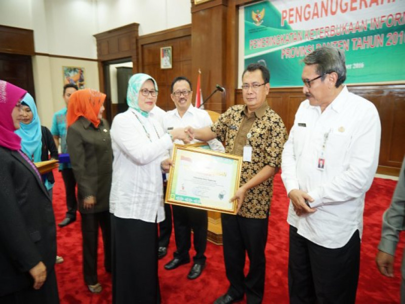 IMG-dengan-jumlah-nilai-9967-pemkot-tangerang-berhasil-mempertahankan-predikat-badan-publik-terbaik