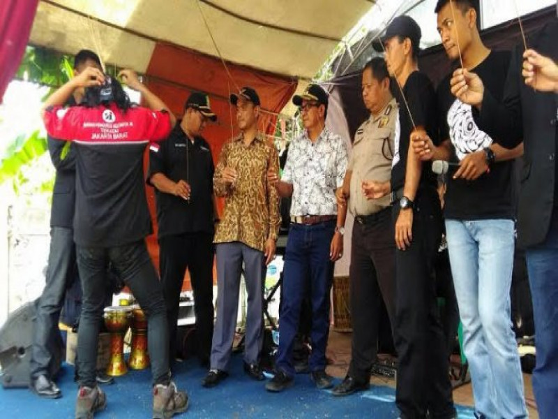 IMG-jaga-kelestarian-lingkungan-lewat-gerakan-cabut-paku