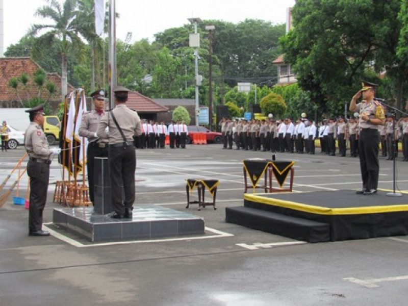 IMG-restro-tangerang-kota-selenggarakan-upacara-bendera-dan-hari-kesadaran-nasional