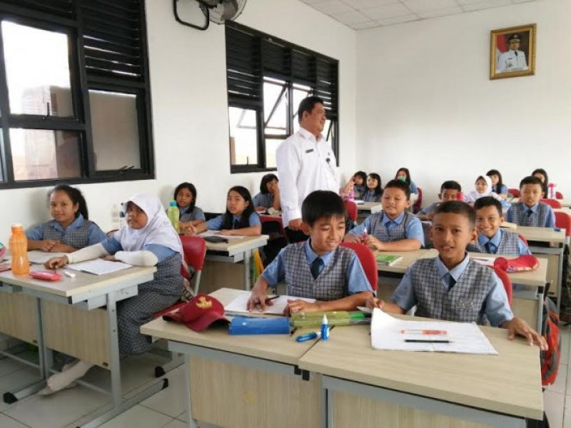 IMG-keceriaan-siswa-sdn-sukasari-4-belajar-di-gedung-baru