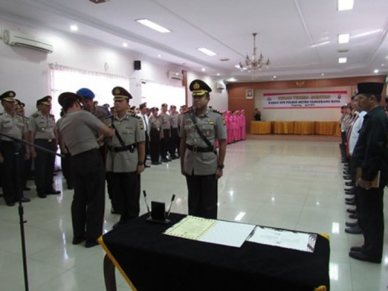 IMG-polres-metro-tangerang-menggelar-sertijab