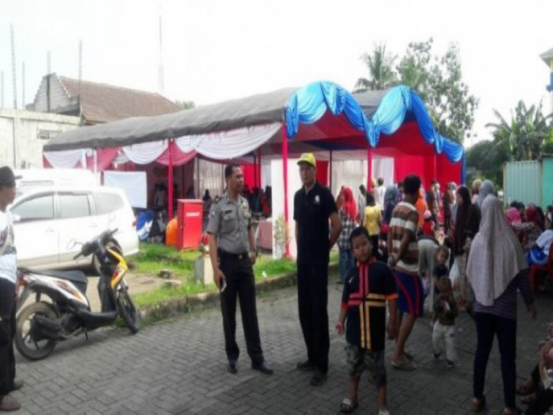 IMG-bhabinkamtibmas-polsek-cipondoh-lakukan-monitor-aneka-perlombaan-di-giant-extra