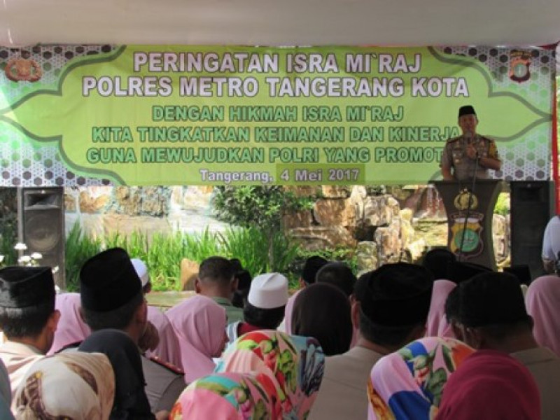 IMG-kapolres-metro-tangerang-hadiri-acara-isra-mi