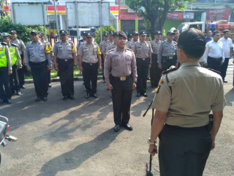 IMG-kapolsek-cipondoh-pimpin-apel-pagi