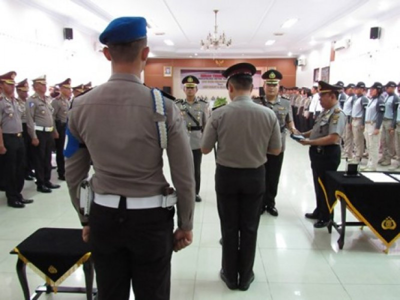 IMG-polres-metro-tangerang-kota-menggelar-sertijab