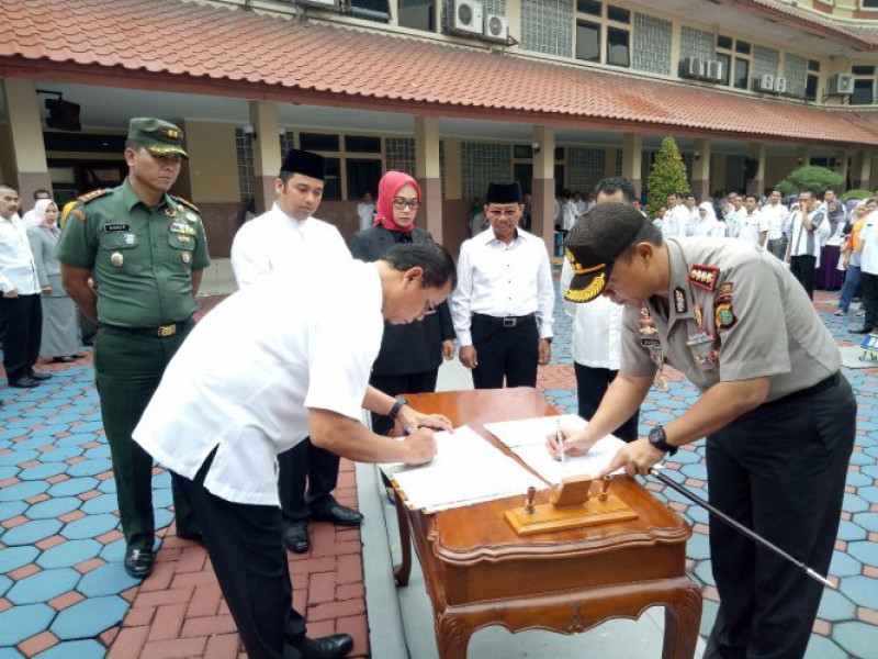 IMG-kesbangpol-akan-terus-buru-penyalahguna-narkoba-dilingkup-pemkot-tangerang