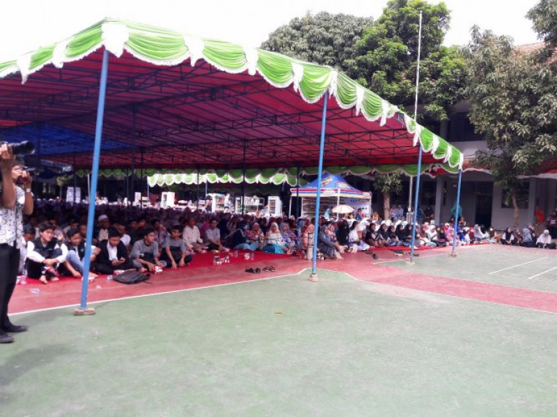 IMG-peringati-hut-ke-30-sman-5-tangerang-adakan-tabligh-akbar