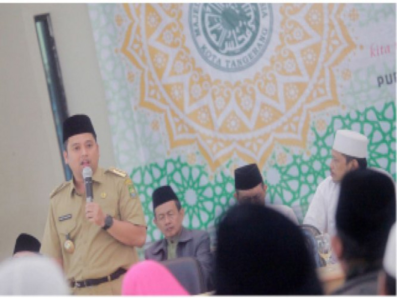 IMG-sikapi-perkembangan-teknologi-komunikasi-dan-informasi-walikota-ajak-ulama-inovatif-dalam-berdakwah