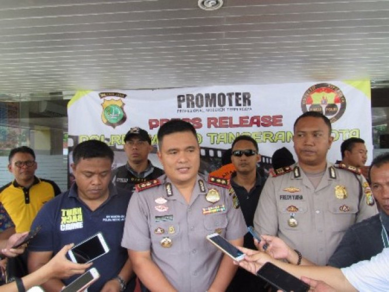 IMG-aparat-polsek-teluknaga-bekuk-komplotan-perampas-motor